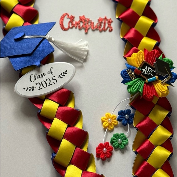 Bluey & Bingo Birthday or Graduation Lei Money Lei custom made all colors - Picture 15 of 17